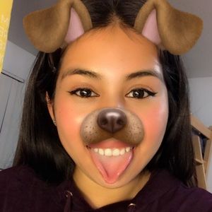 Meet your Posher, Aracely